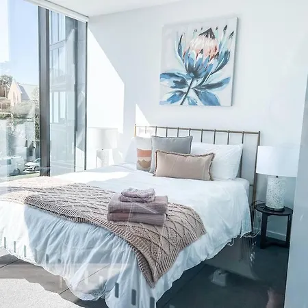Metropol - Cbd Pool Sleeps 7 Apartment Canberra Exterior photo