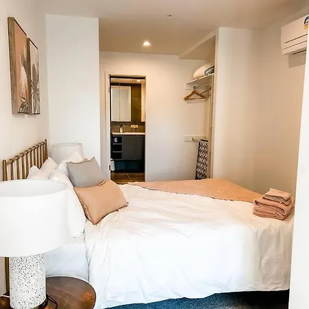 Metropol - Cbd Pool Sleeps 7 Apartment Canberra Exterior photo